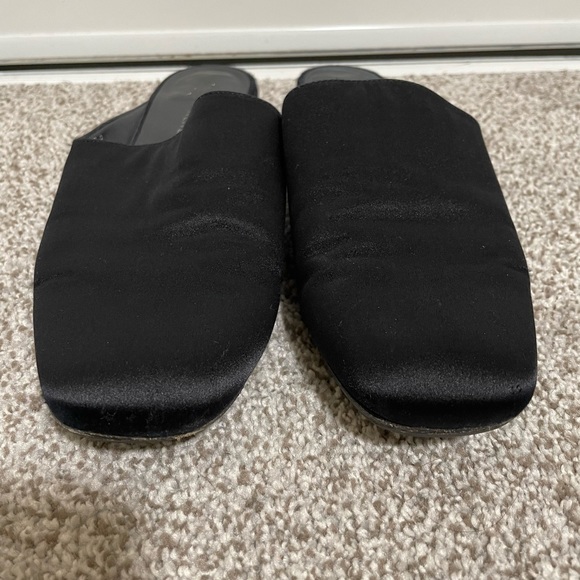 Stuart Wietzman Mulearky shoes in black satin - Picture 7 of 11